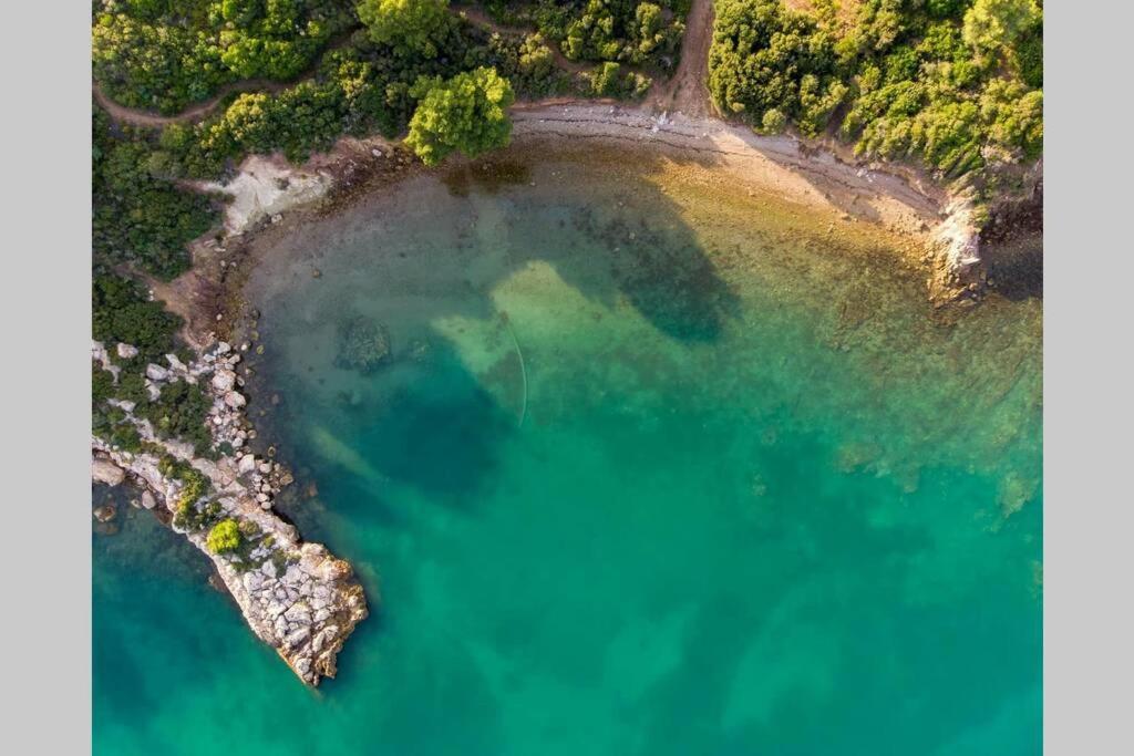 Secluded House With Great View And Private Beach Theologos  Exteriör bild